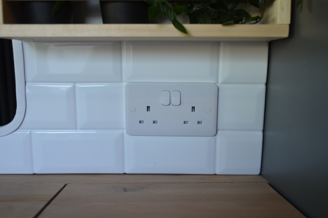 Volkswagen Transporter Camper TDI Bluemotion gallery image 34