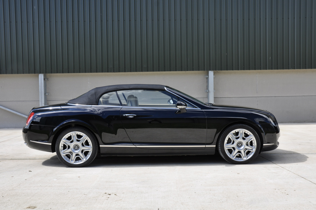 Bentley Continental GTC Mulliner gallery image 6