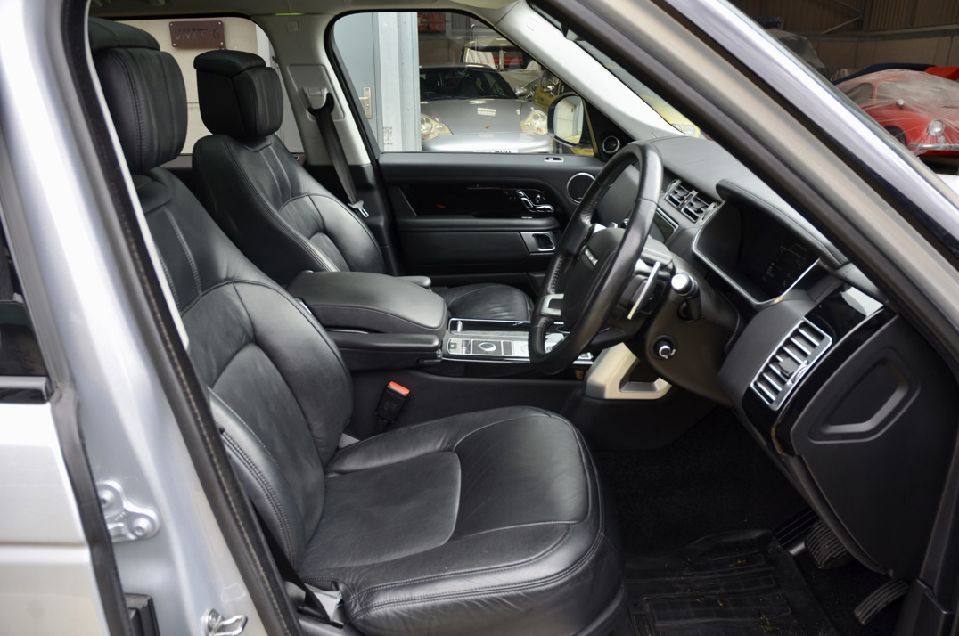 Land Rover Range Rover Autobiography   2.0 P400e gallery image 32
