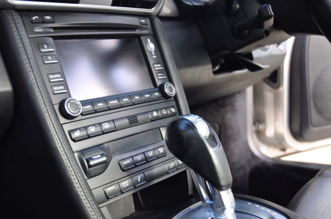 2011 Porsche 911 Carrera 3.8 s PDK Gen II gallery image 31