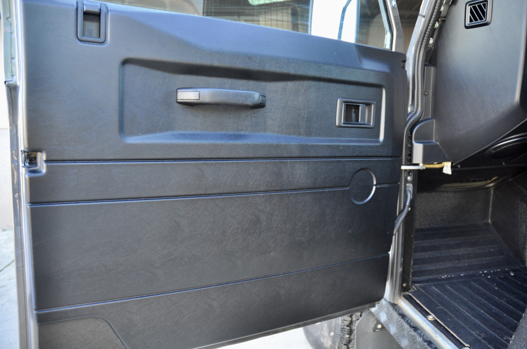 Defender 90. gallery image 25