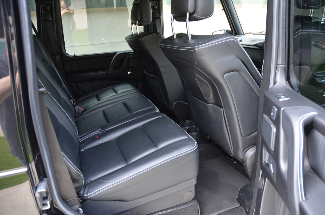 Mercedes G Wagon. G350 Night Edition D - 4 - Matic gallery image 34