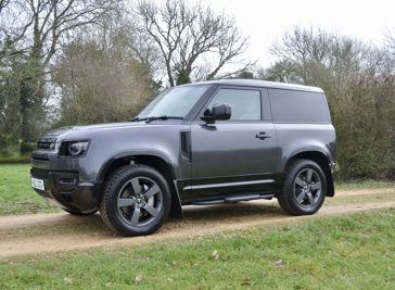 Land Rover Defender 90 X Dynamic HSE 3.0D MHEV