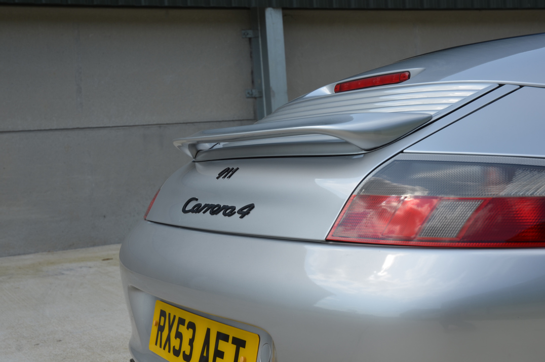 Porsche 911 996 Carrera 4 Cabriolet. gallery image 17