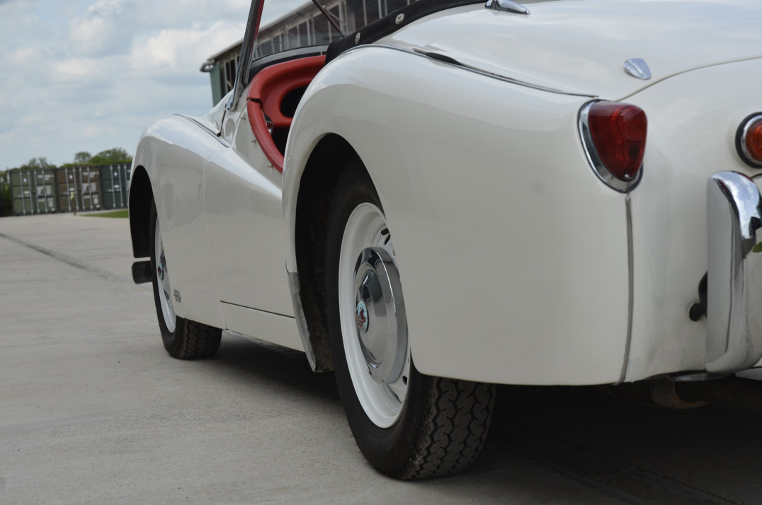 Triumph TR3. gallery image 13