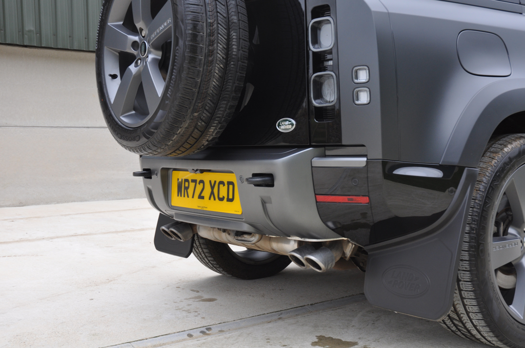 Land Rover Defender 110 Carpathian Edition 5,0 Ltr V8 Supercharged. gallery image 11