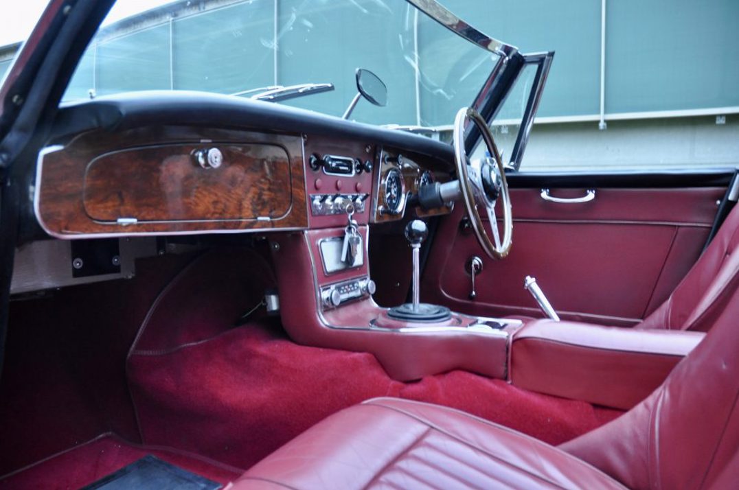 Austin Healey 3000 MIII BJ8 Convertible gallery image 30