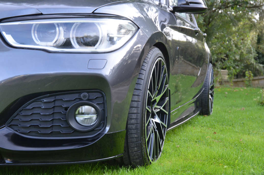 BMW 120D M SPORT gallery image 9