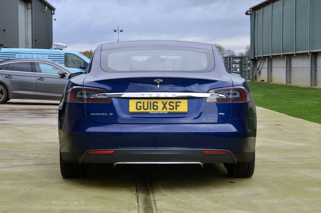 Tesla S 70. gallery image 5