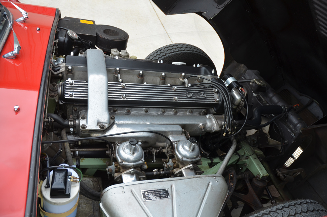 Jaguar E Type 4.2 Roadster Series 1.5 gallery image 48