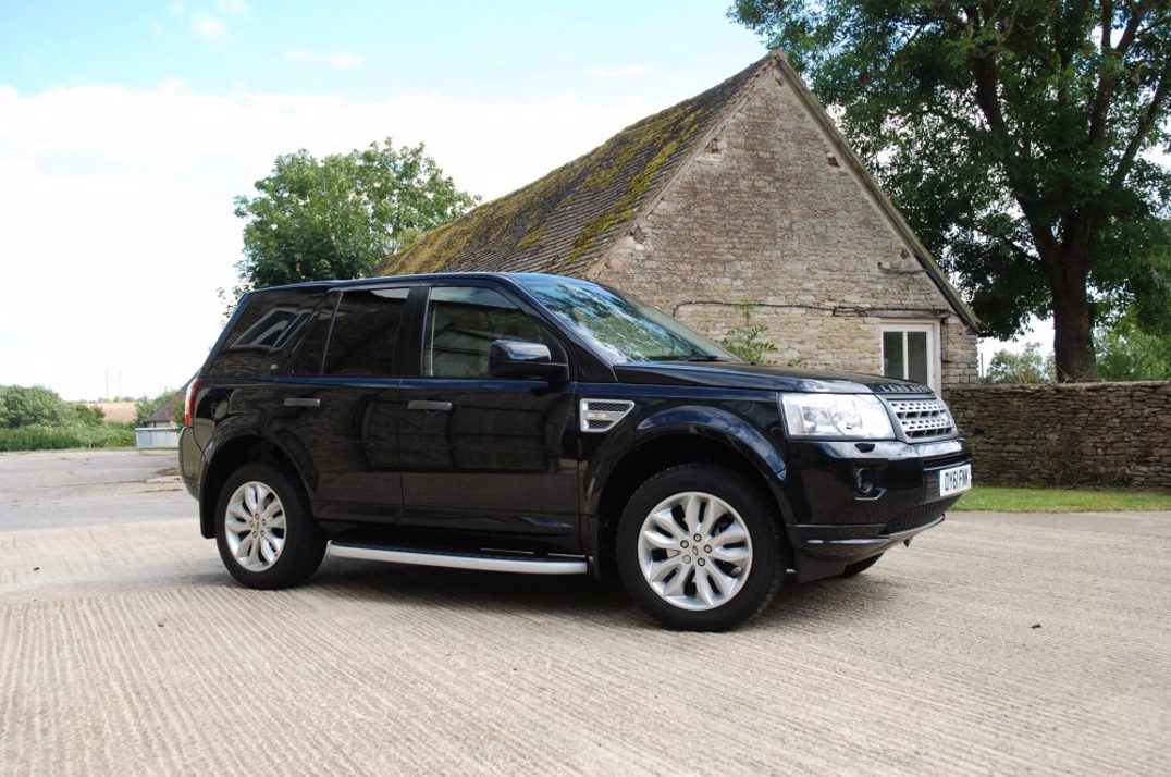 2011 Land Rover Freelander 2.2 SD4 HSE. gallery image 1