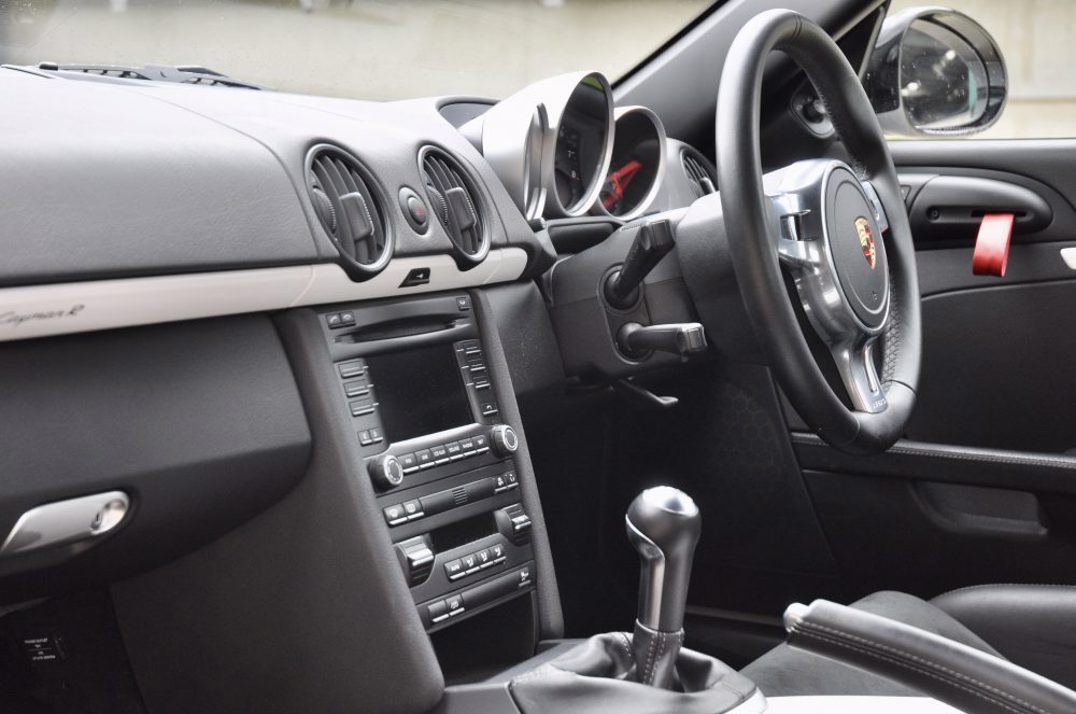 Porsche Cayman 987 R Manual gallery image 36