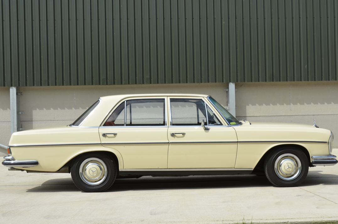 Mercedes W108 280 SE. gallery image 5