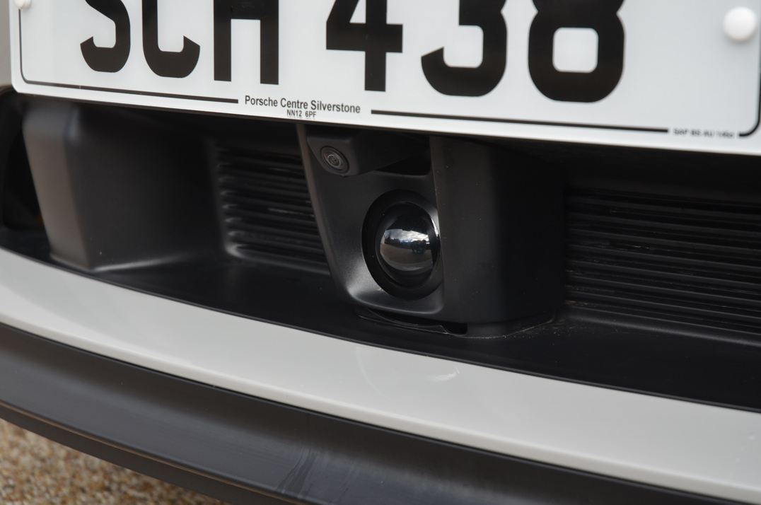 Porsche 911 Carrera 4 GTS Cabriolet gallery image 21