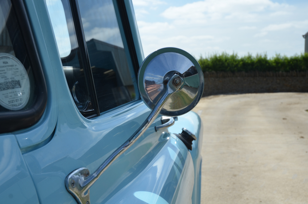 Chevrolet GMC 100 PICK UP - 1957 gallery image 31