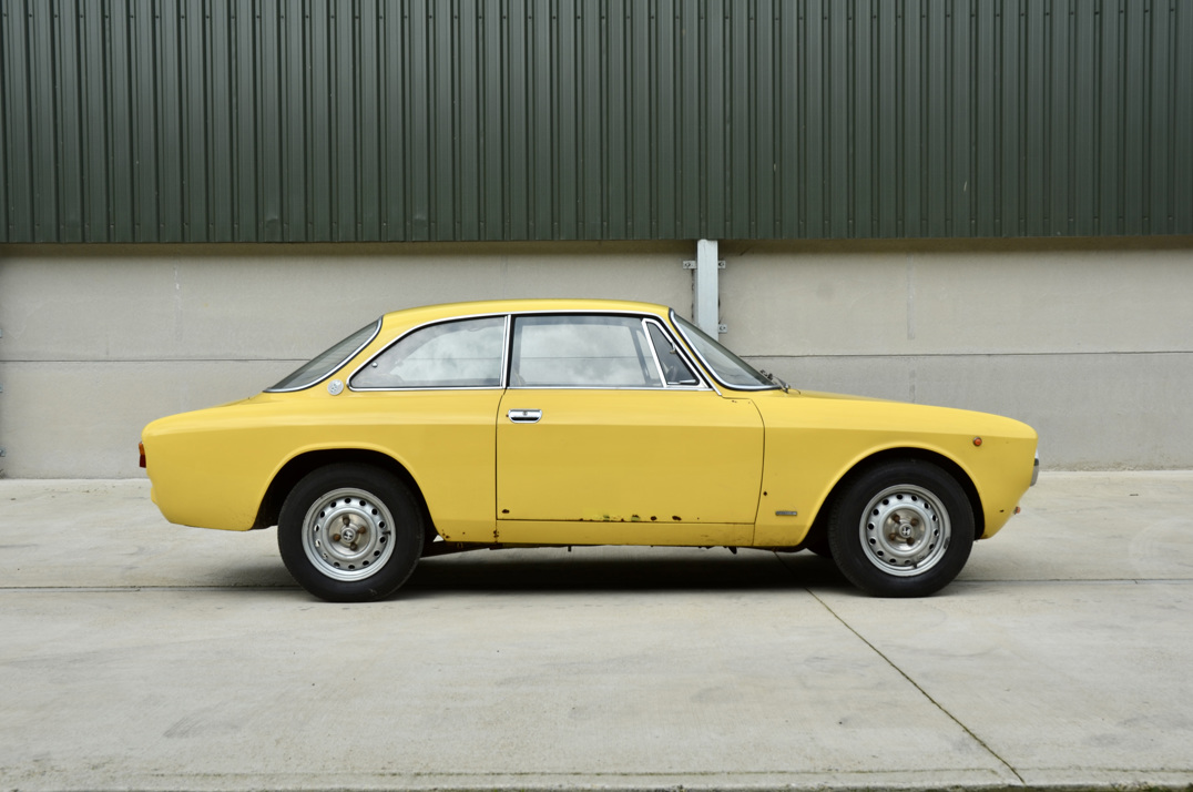 Alfa Romeo 2000 GTV (1) gallery image 5