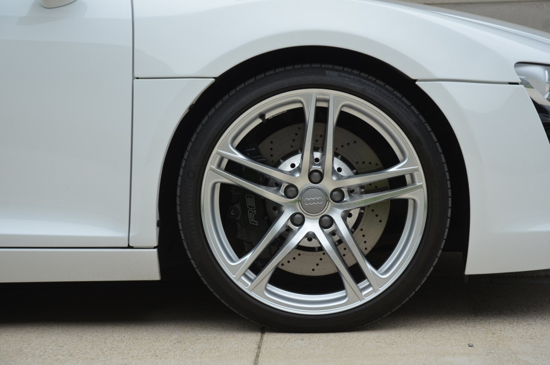 Audi R8 Spyder V8 Manul . gallery image 22