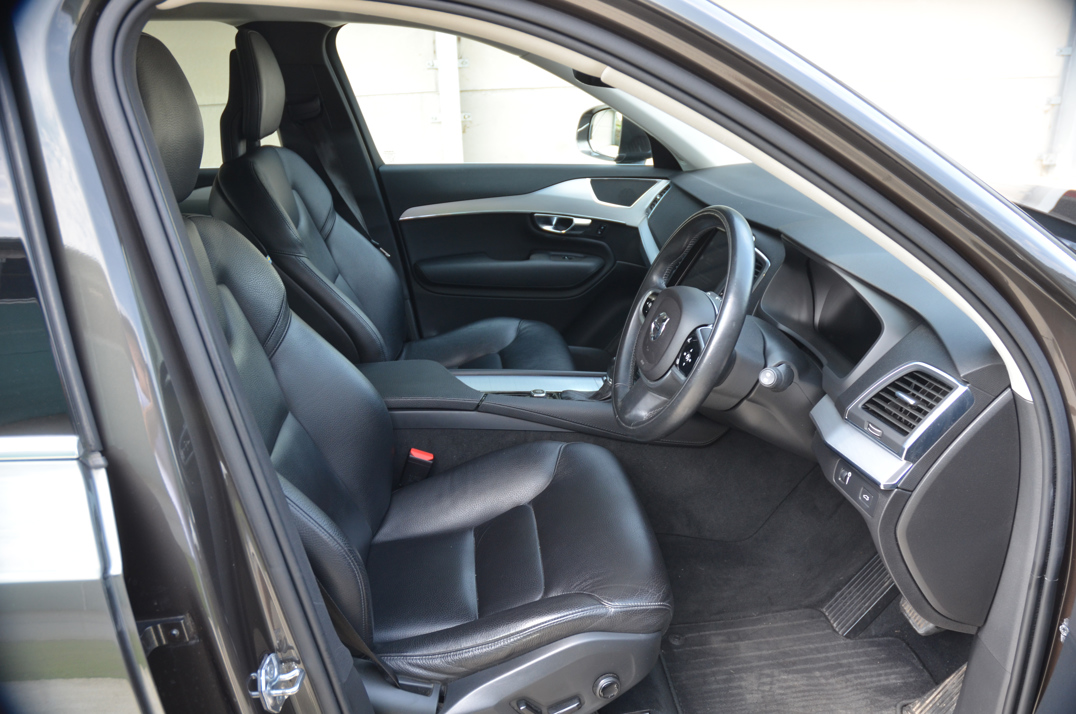 Volvo XC-90 Nene UT90 D5 AWD Commercial 20 ltr Auto. gallery image 19