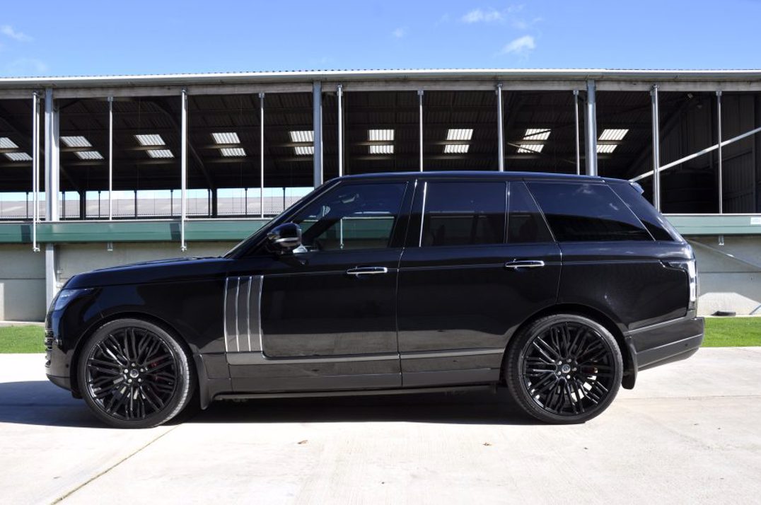 Range Rover SVA Auto Biography Dynamic 5.0 Super Charged gallery image 9