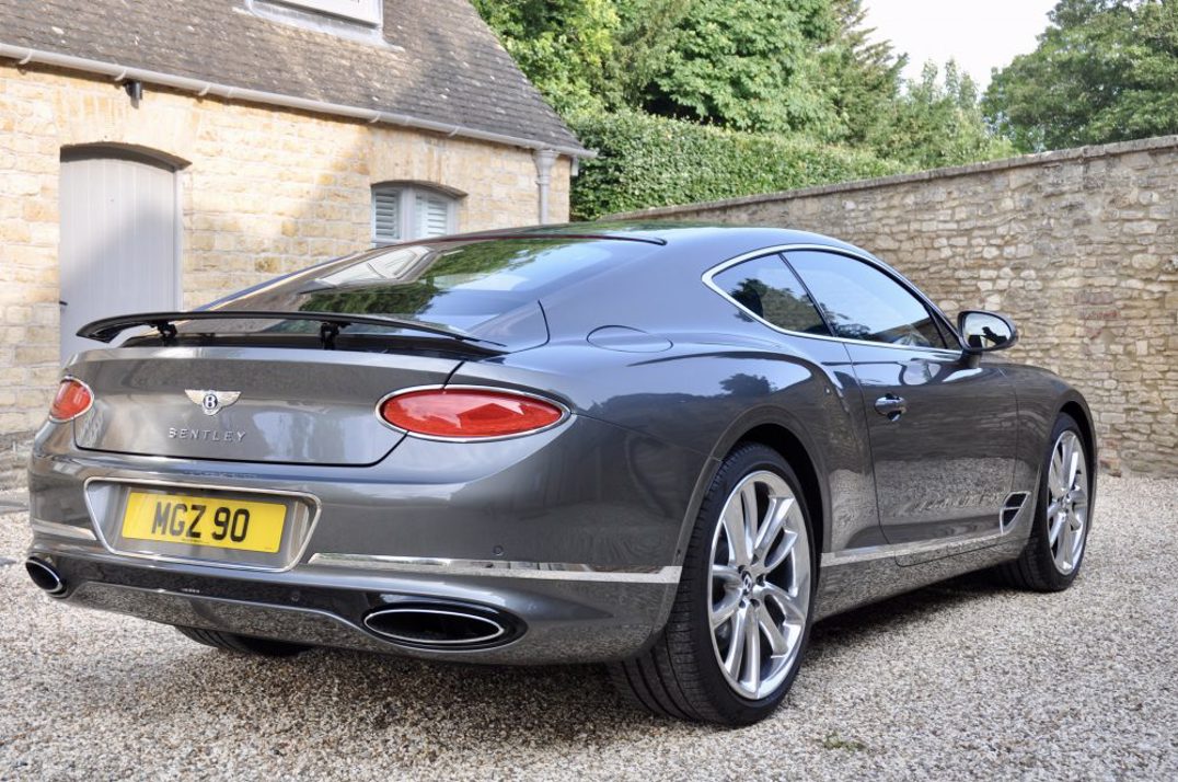Bentley Continental 6.0 W12 GT gallery image 11