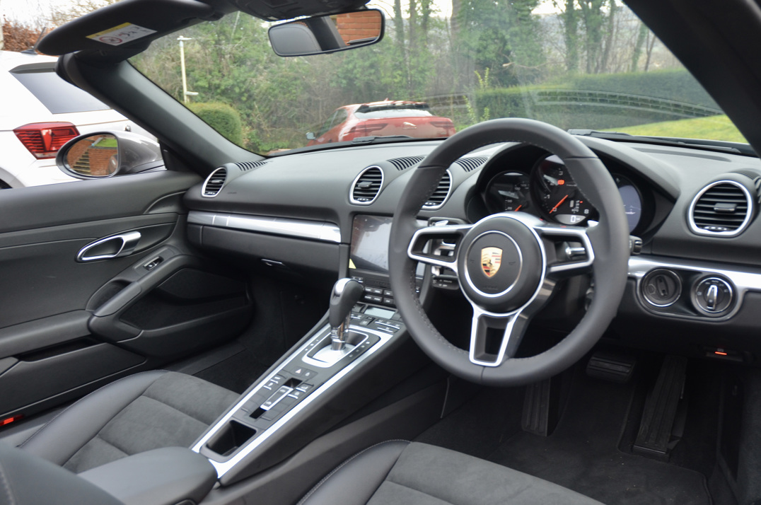 Porsche Boxster 718 PDK gallery image 33