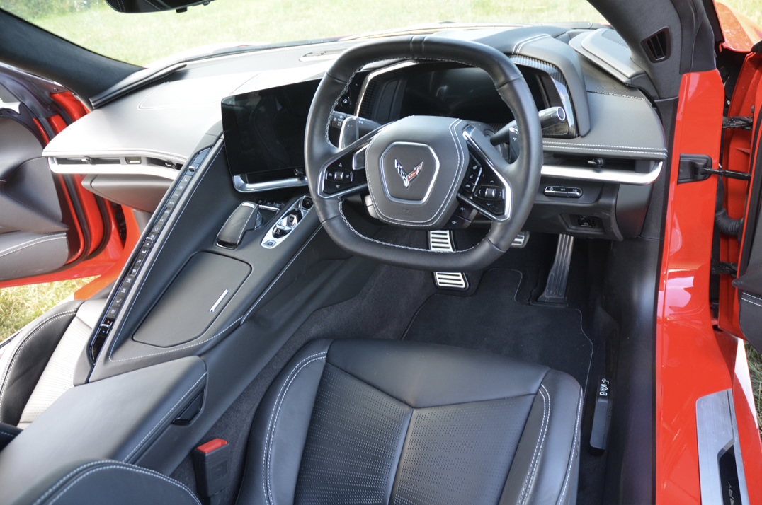 Chevrolet Corvette Stingray 6.2 V8 Auto Convertible gallery image 23