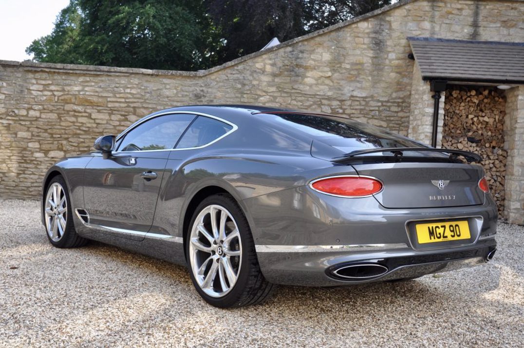 Bentley Continental 6.0 W12 GT gallery image 9