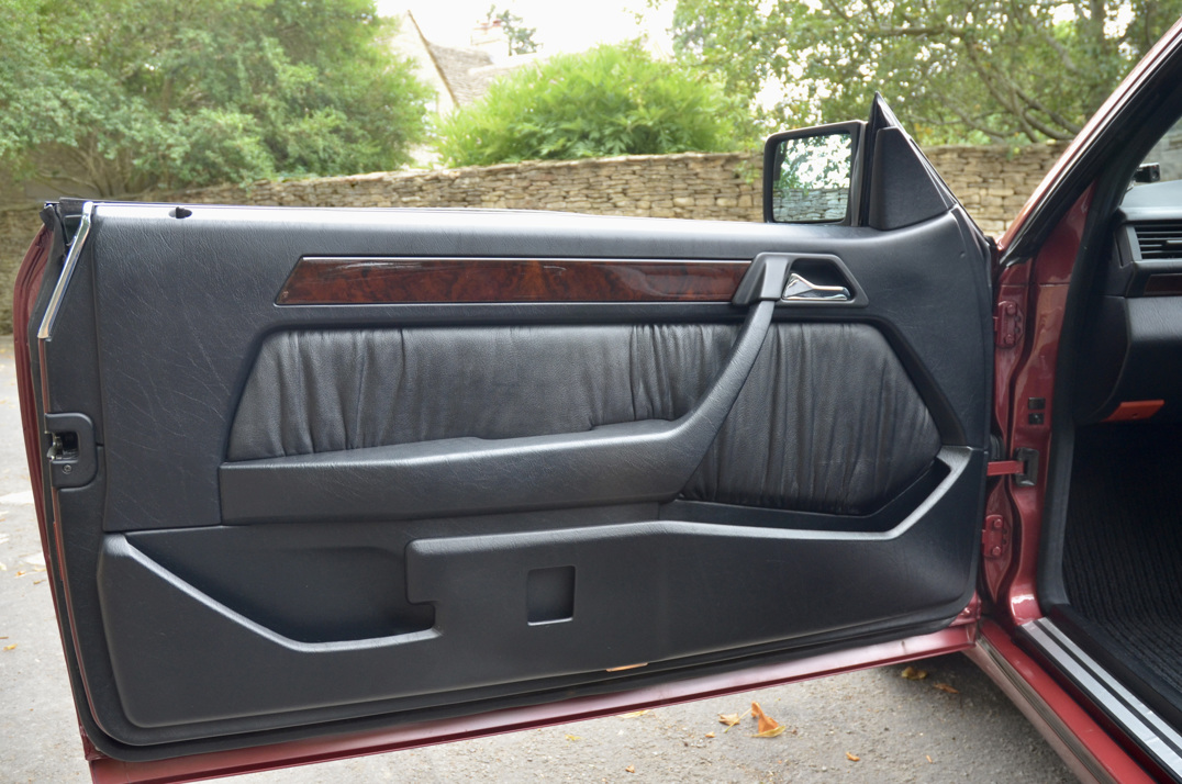Mercedes E220 Cabriolet Sport Line gallery image 48