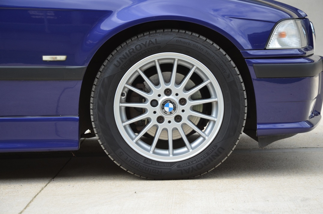 BMW 328I SE Auto Convertible gallery image 22