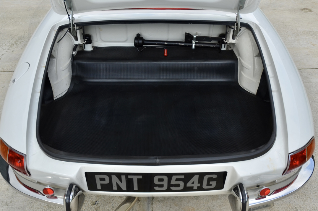 Alfa Romer 1300 Junior Spider Pininfarina. gallery image 43