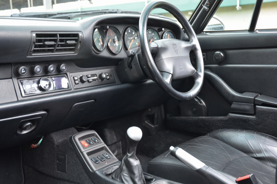 Porsche 993 Carrera  Cabriolet gallery image 48