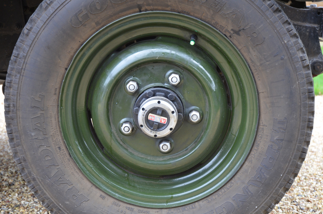 Land Rover Series II gallery image 24