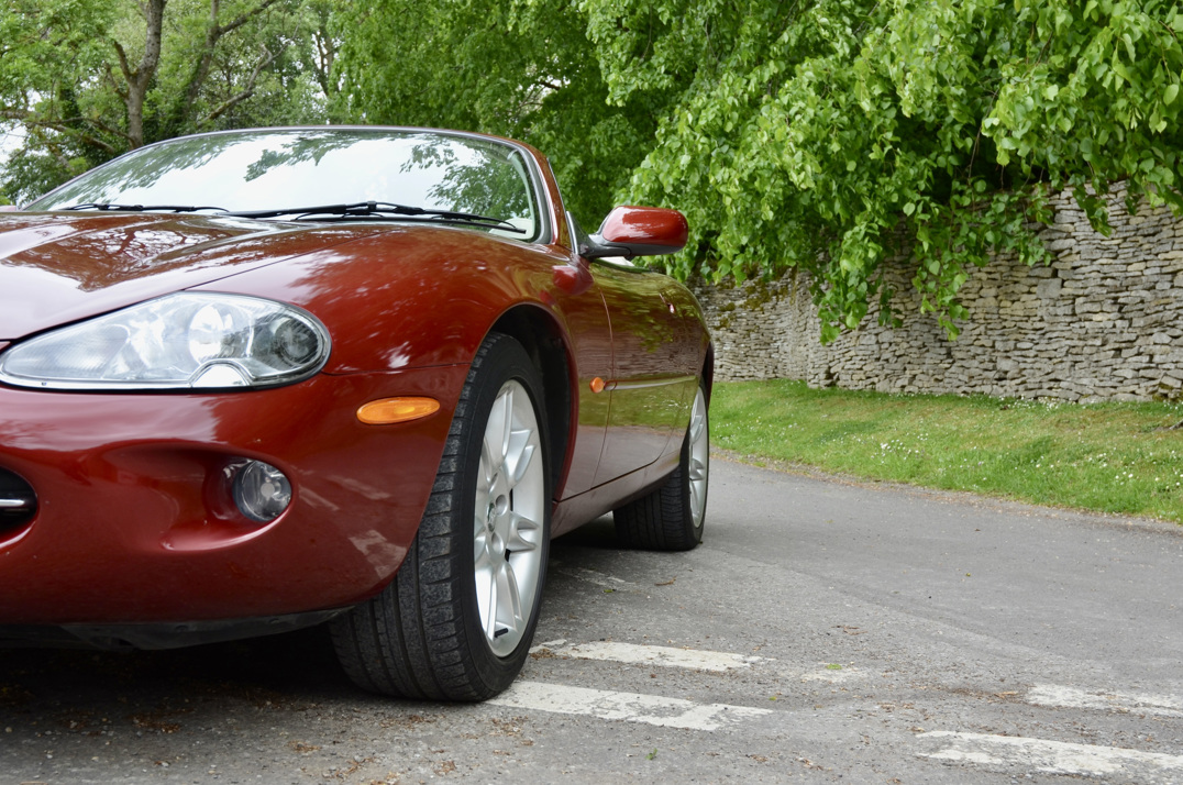 Jaguar XK8 Cabriolet. Just 30,000 Miles. Superb gallery image 16