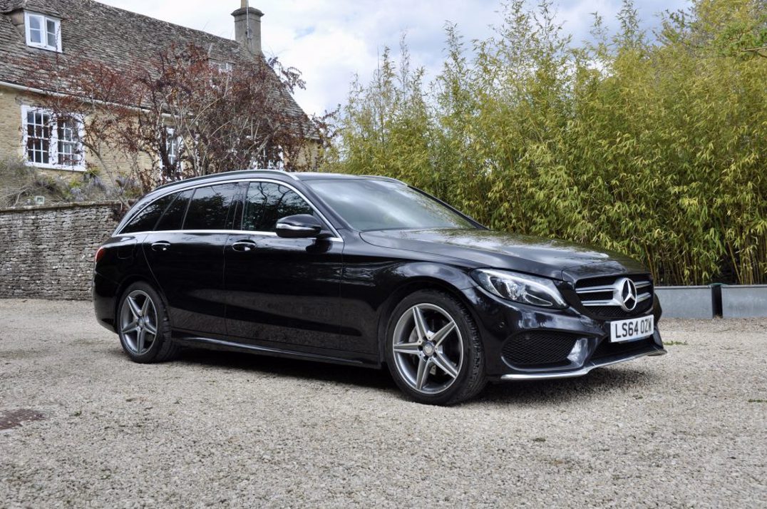 Mercedes C 220 AMG Line Premium Bluetech Estate gallery image 2