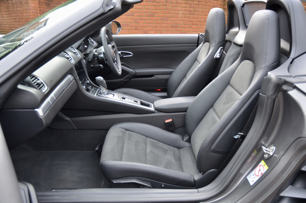 Porsche Boxster 718 PDK gallery image 35