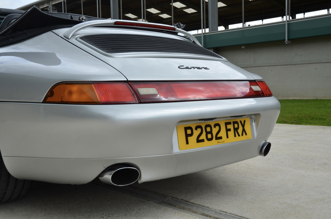 Porsche 993 Carrera  Cabriolet gallery image 19