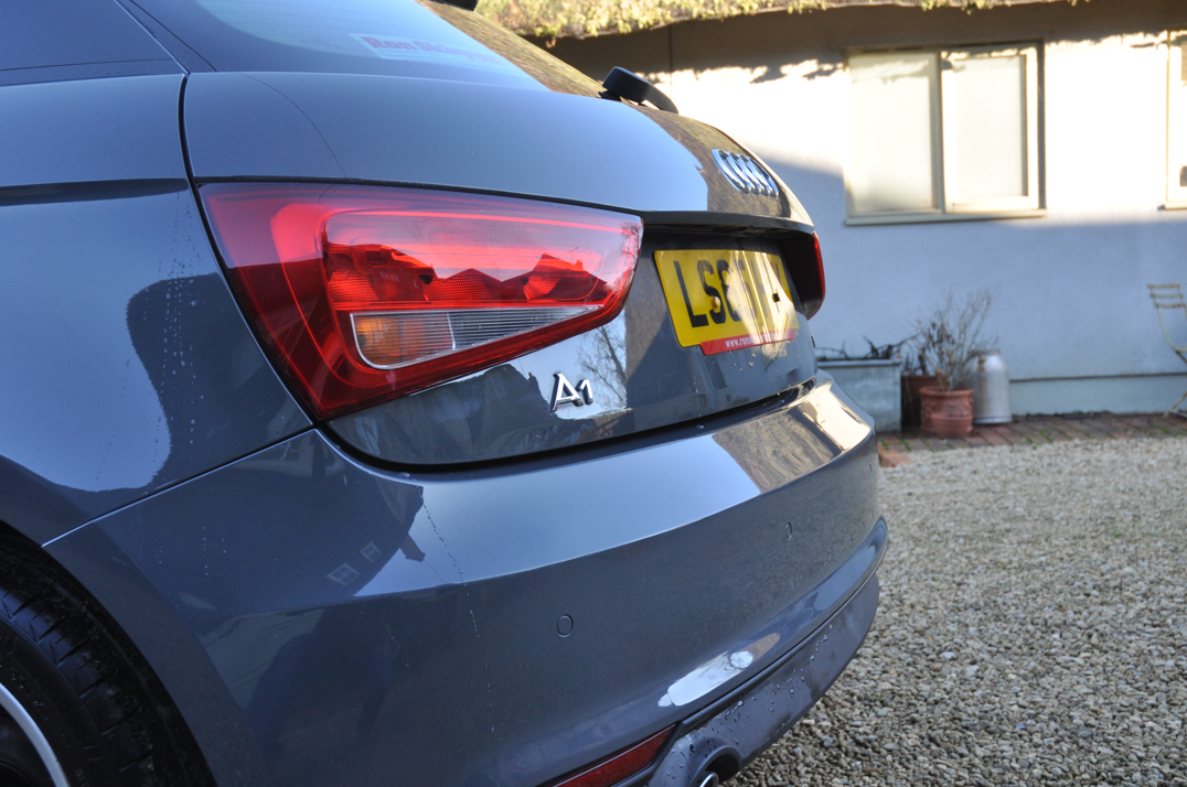 Audi A1 1.6 TDI S-A gallery image 14