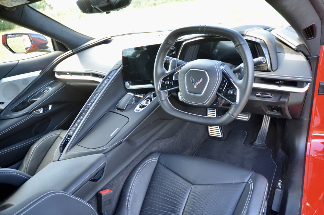 Chevrolet Corvette Stingray 6.2 V8 Auto Convertible gallery image 20