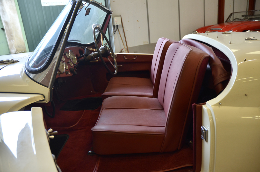 Daimler Conquest Roadster gallery image 22