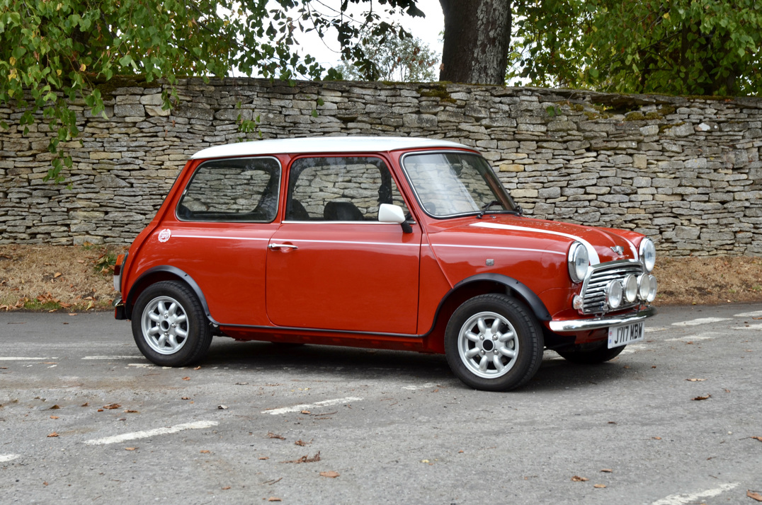 Mini Cooper 1275cc Fully restored gallery image 8