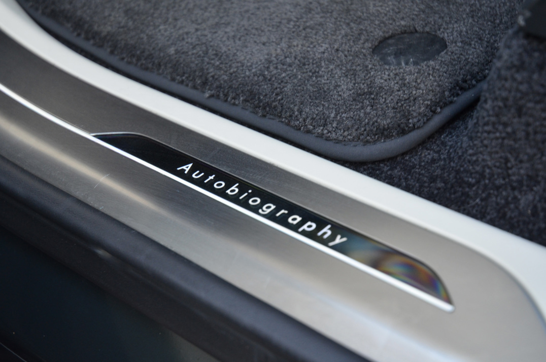 Land Rover Range Rover 3.0ltr P440e Autobiography gallery image 34