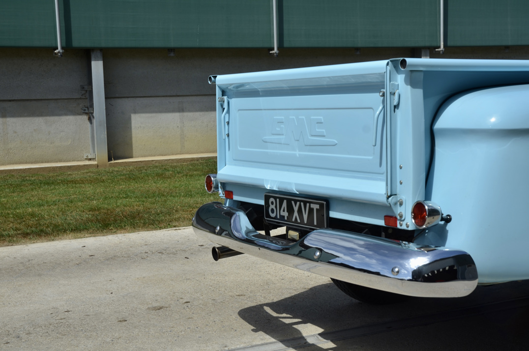 Chevrolet GMC 100 PICK UP - 1957 gallery image 15