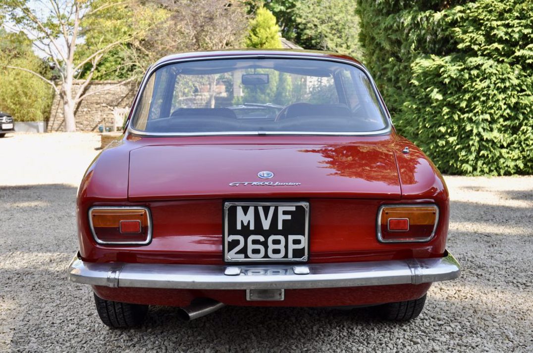 Alfa Romeo GT Junior 1600 cc gallery image 8