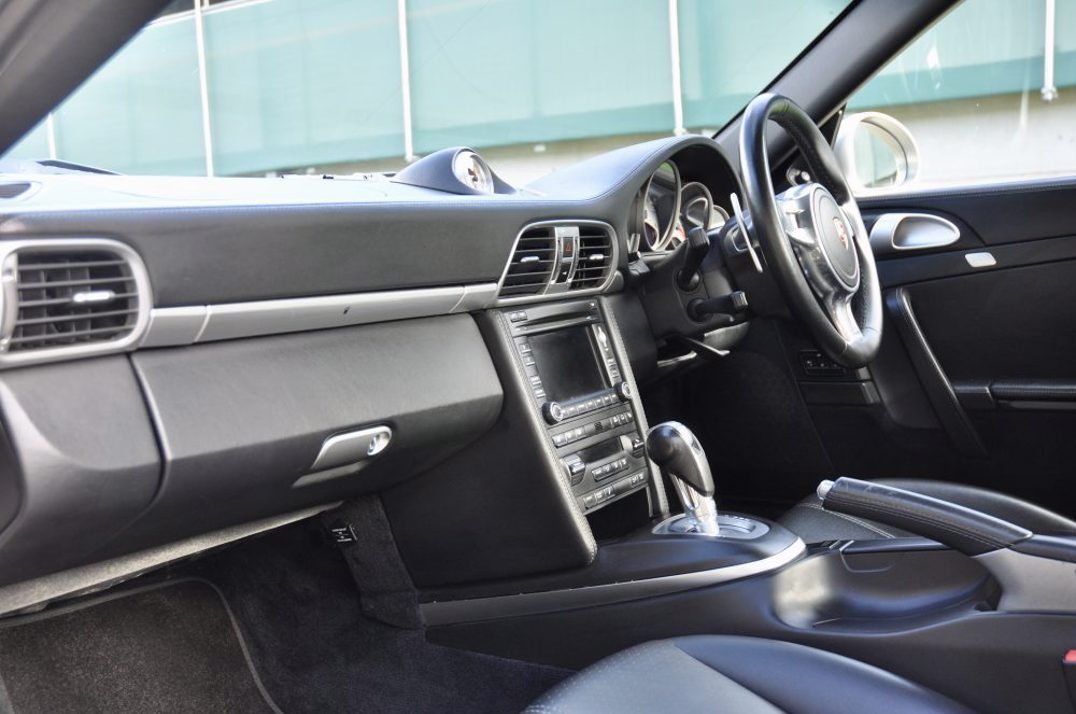 2011 Porsche 911 Carrera 3.8 s PDK Gen II gallery image 24