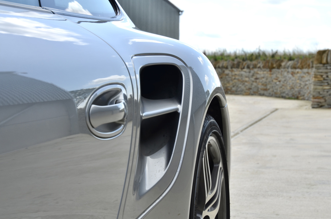 Porsche 911 Turbo Tip - Gen 1. gallery image 20