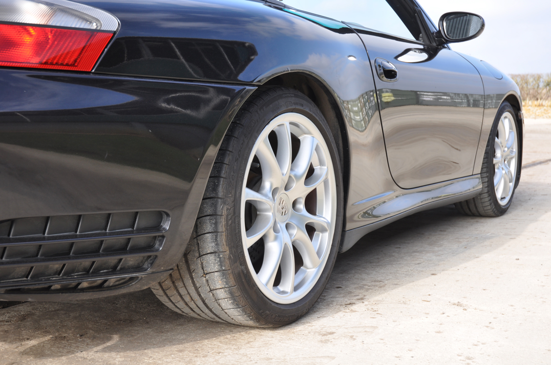 Porsche 911 996 Carrera 4s Convertible gallery image 15