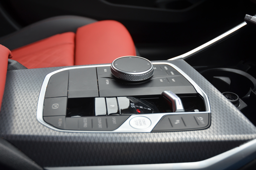 BMW - M340D MHEV X Drive Touring. gallery image 48