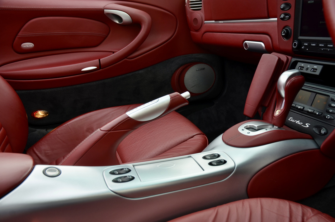 Porsche 911 Turbo S Tip Cabriolet AWD. gallery image 54