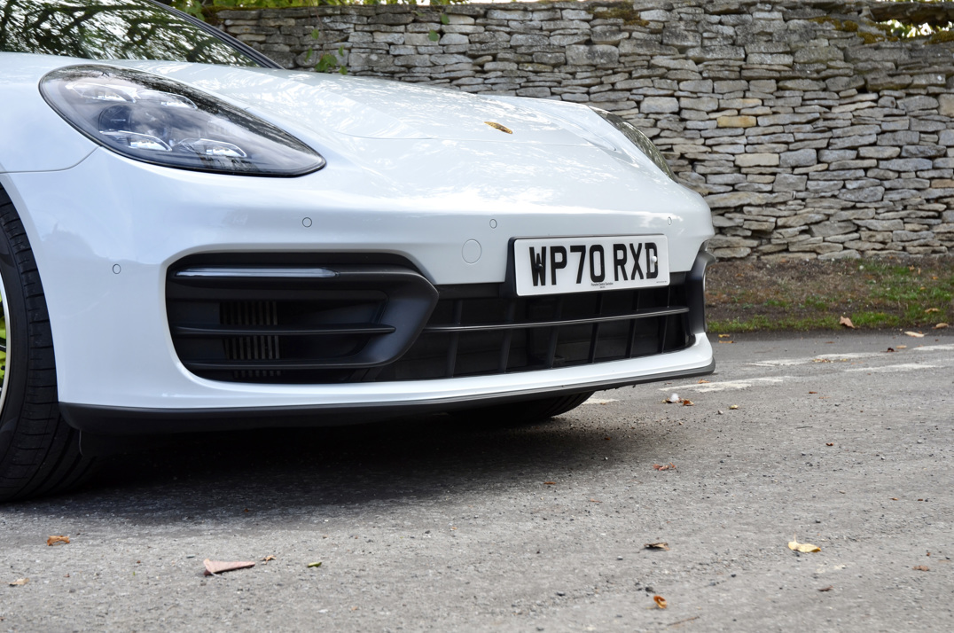 Porsche Panamera 2.9 V6 E-Hybrid 17.9KW Gen 2.2 gallery image 15