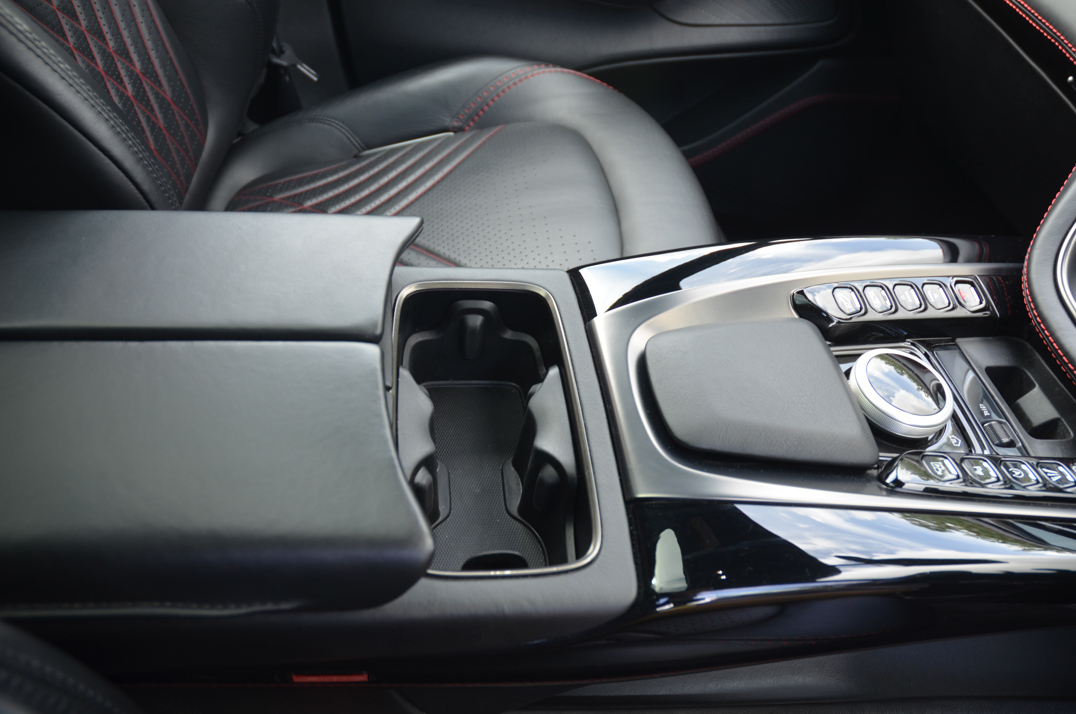 Aston Martin DBX 4.0 V8. gallery image 54